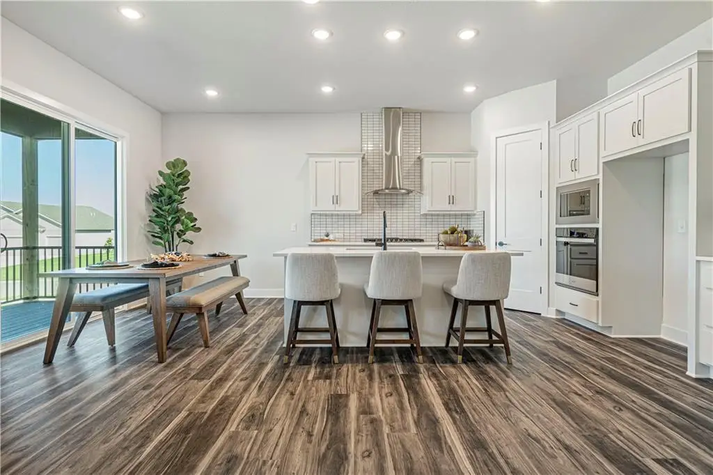 20689 Skyview Lane, Spring Hill, KS 66083 - Image #1