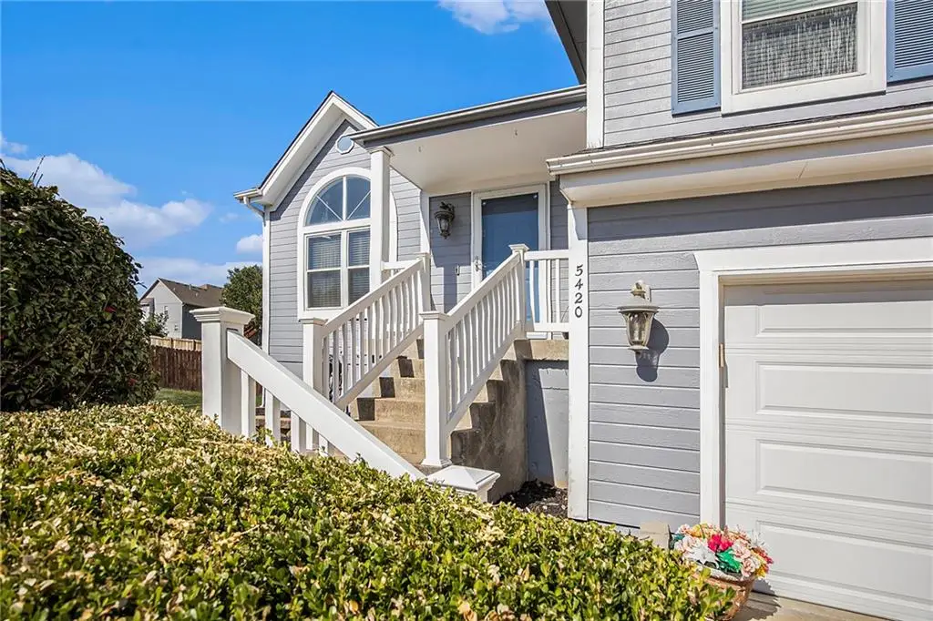 5420 NE Rainbow Court, Lees Summit, MO 64064 - Image #1