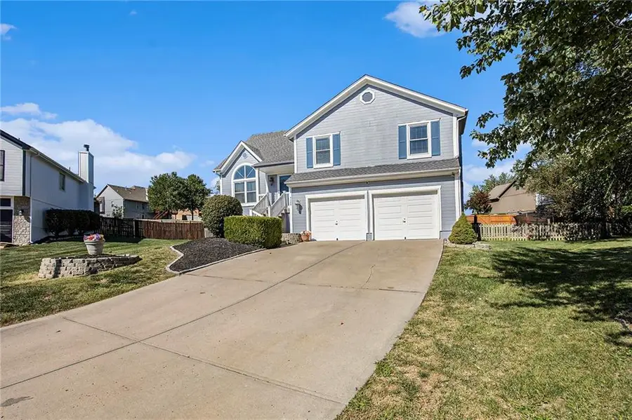 5420 NE Rainbow Court, Lees Summit, MO 64064 - Image #2