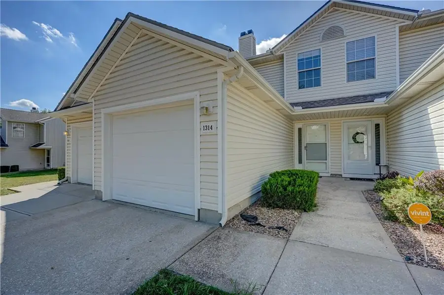 1314 SE Norwood Drive, Lees Summit, MO 64081 - Image #2