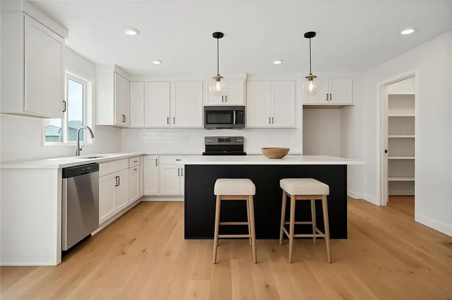 4716 SW 6th Terrace, Blue Springs, MO 64014 - Image #2