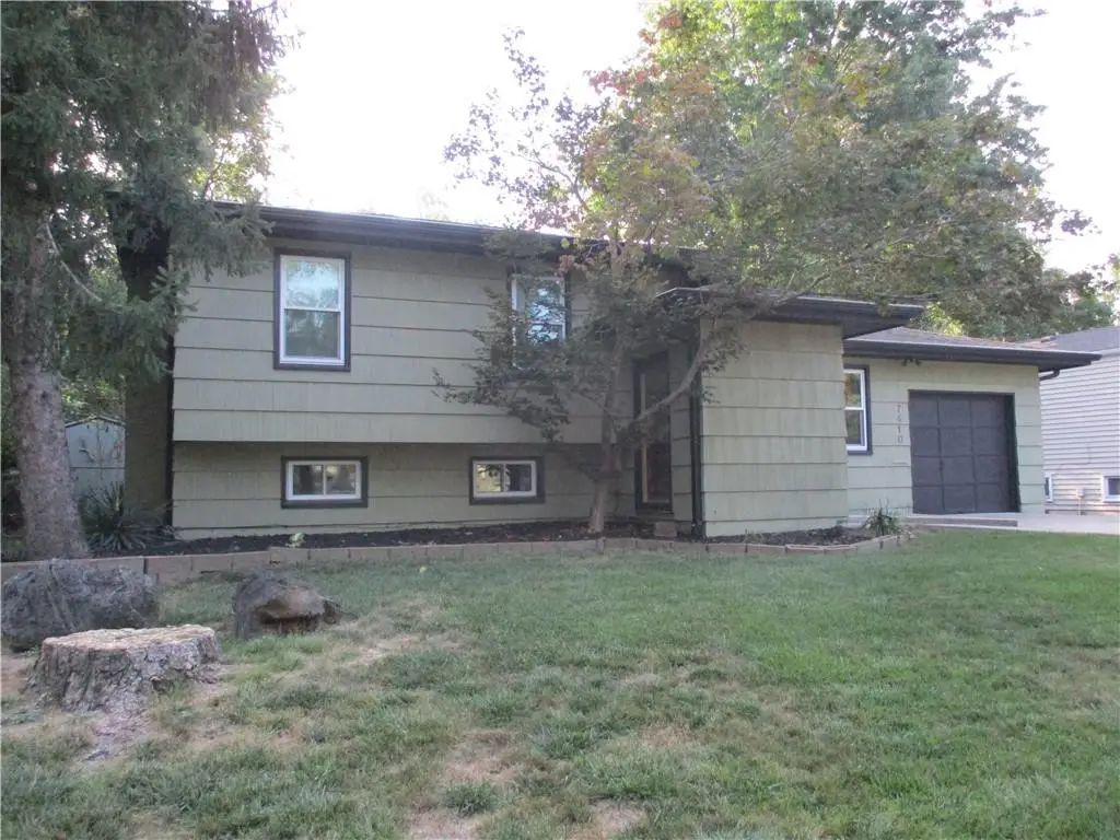 7410 Stearns Street, Shawnee, KS 66203 - Image #1