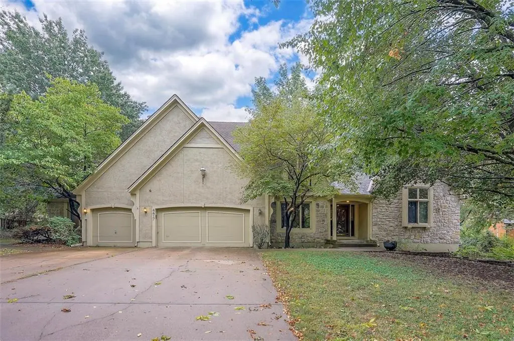 4417 W 130th Street, Leawood, KS 66209 - Image #1