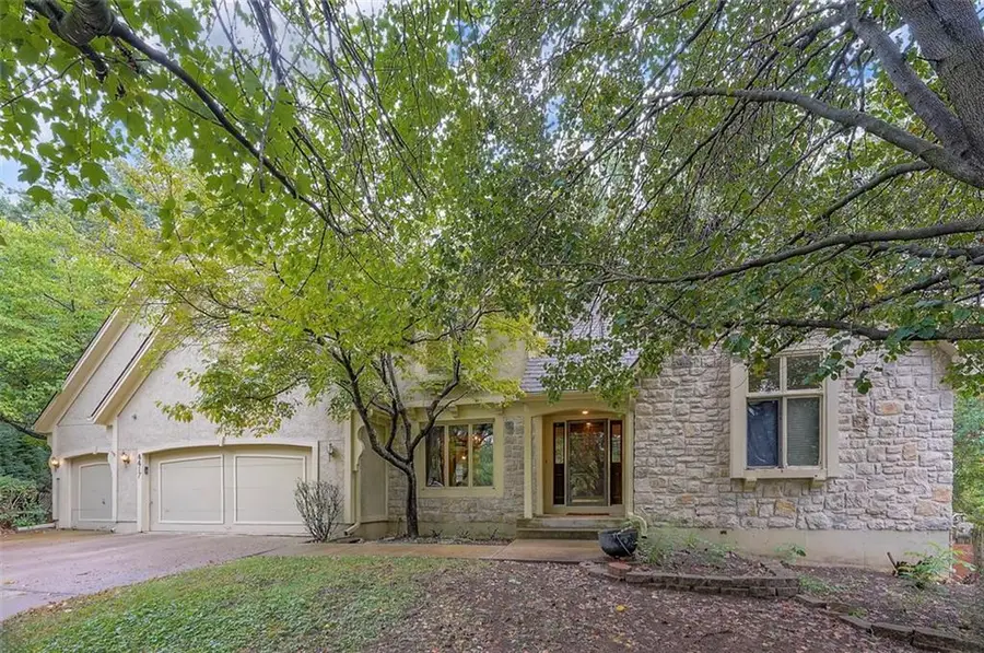 4417 W 130th Street, Leawood, KS 66209 - Image #2