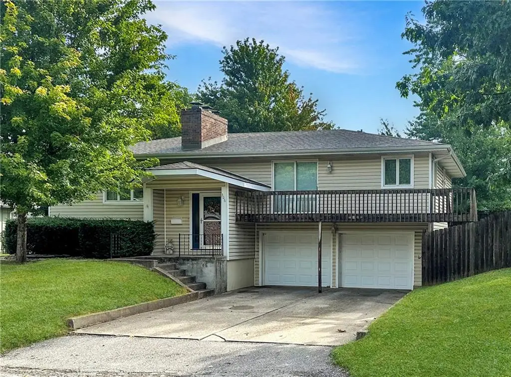 306 22nd Street, Lexington, MO 64067 - #1