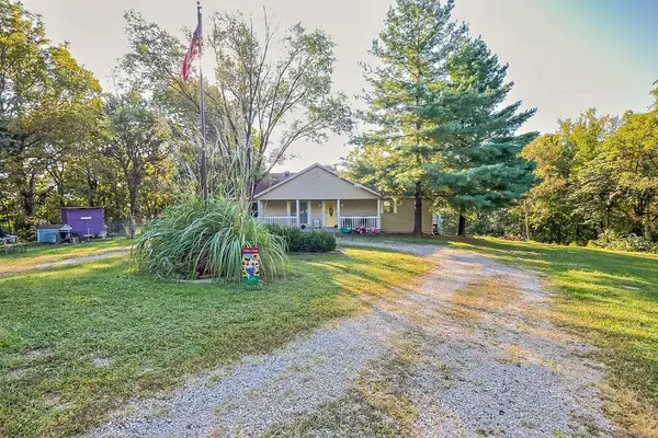 19151 County Rd 390 N/a, St Joseph, MO 64505