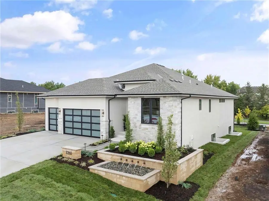 3260 W 133rd Terrace, Leawood, KS 66209 - Image #2