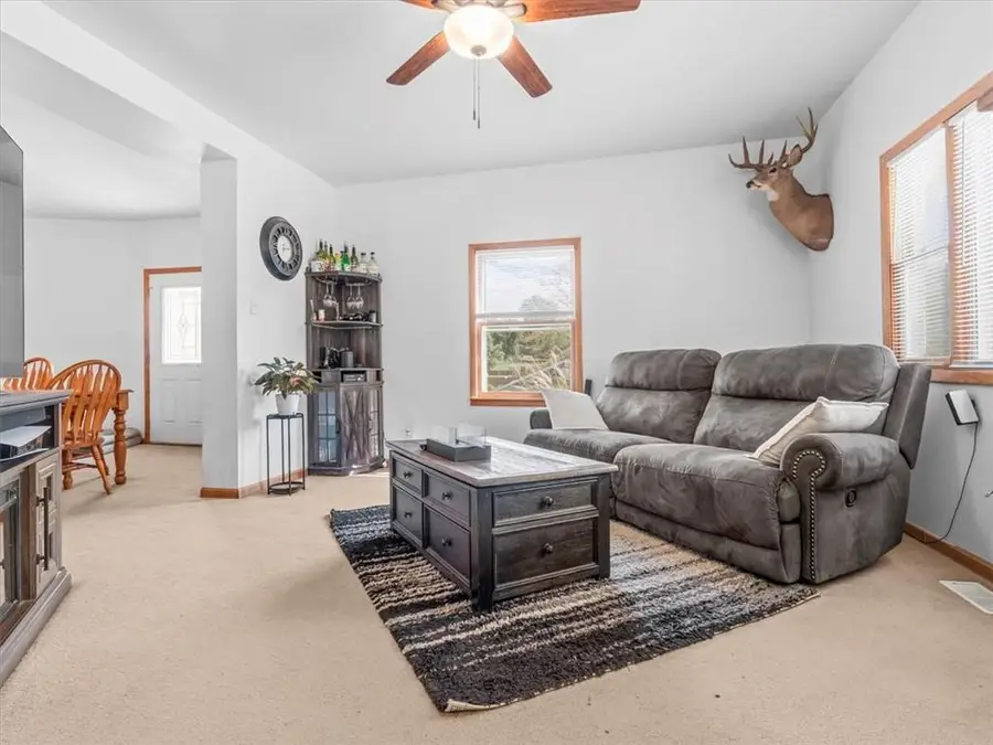 3419 Seneca Street, Saint Joseph, MO 64507 - Image #3