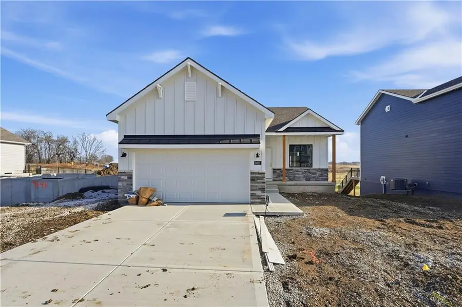 9637 N Colrain Avenue, Kansas City, MO 64154 - Image #3