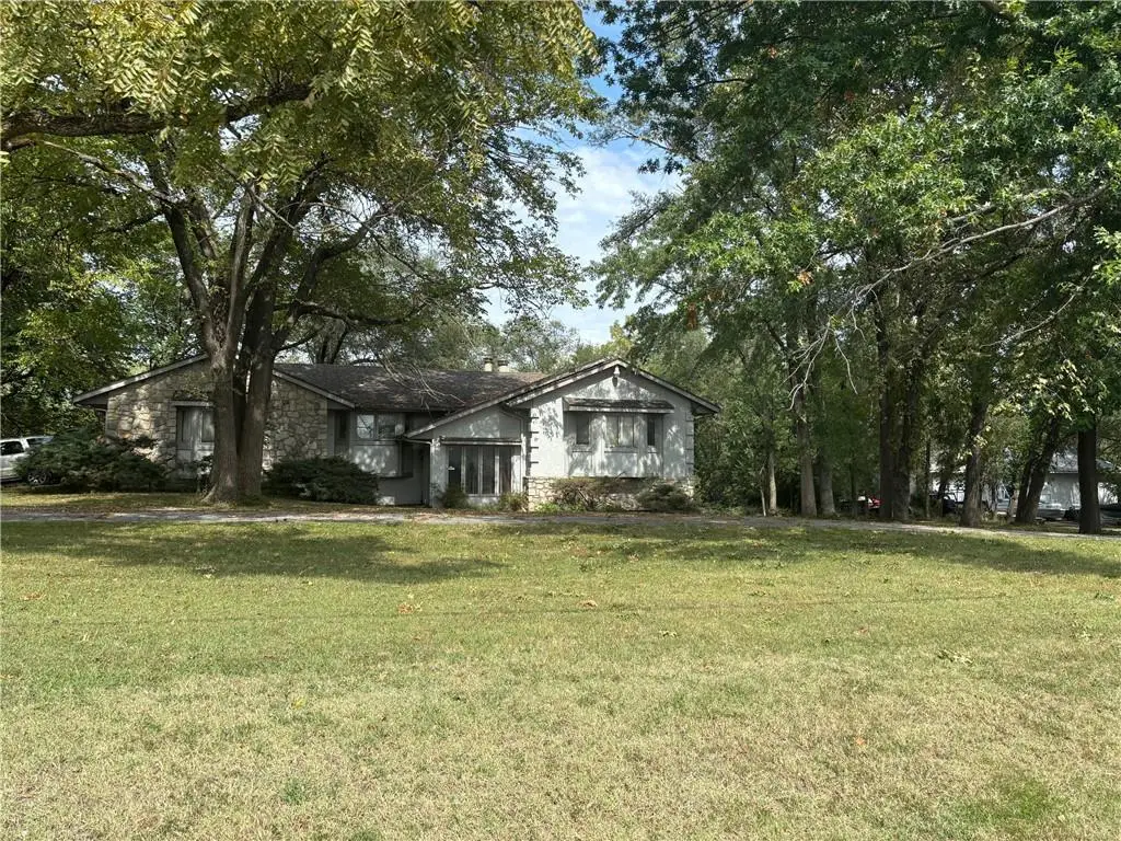 1400 Colbern Road, Lees Summit, MO 64086 - Image #1