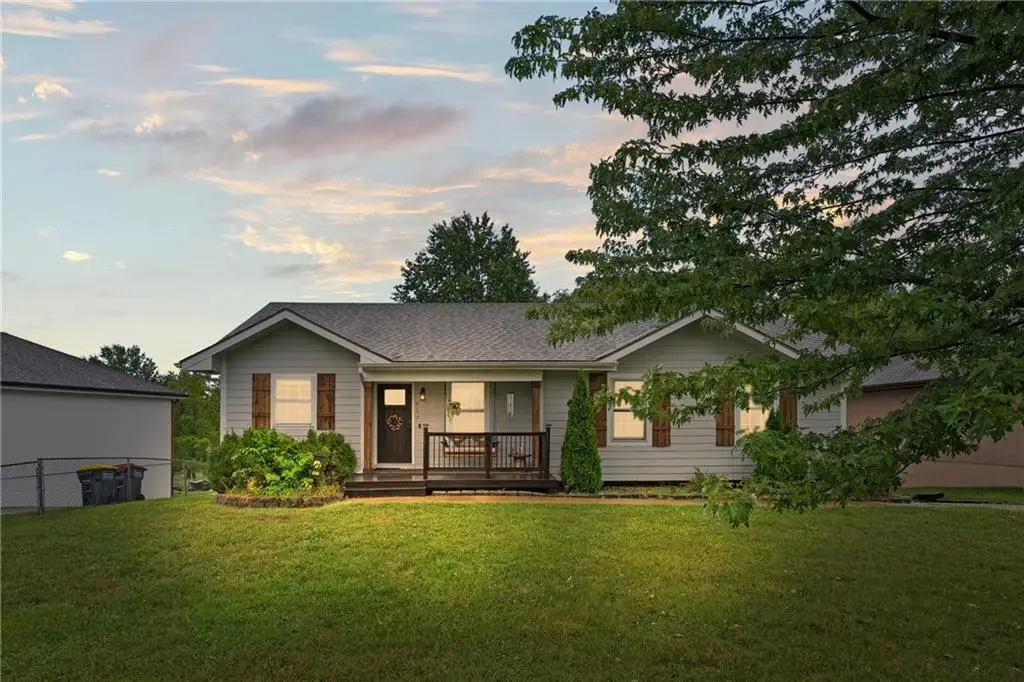 617 Lodwick Lane, Excelsior Springs, MO 64024 - Image #1