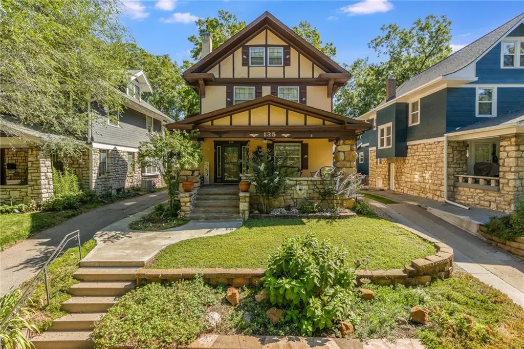 135 N Elmwood Avenue, Kansas City, MO 64123 - Image #1
