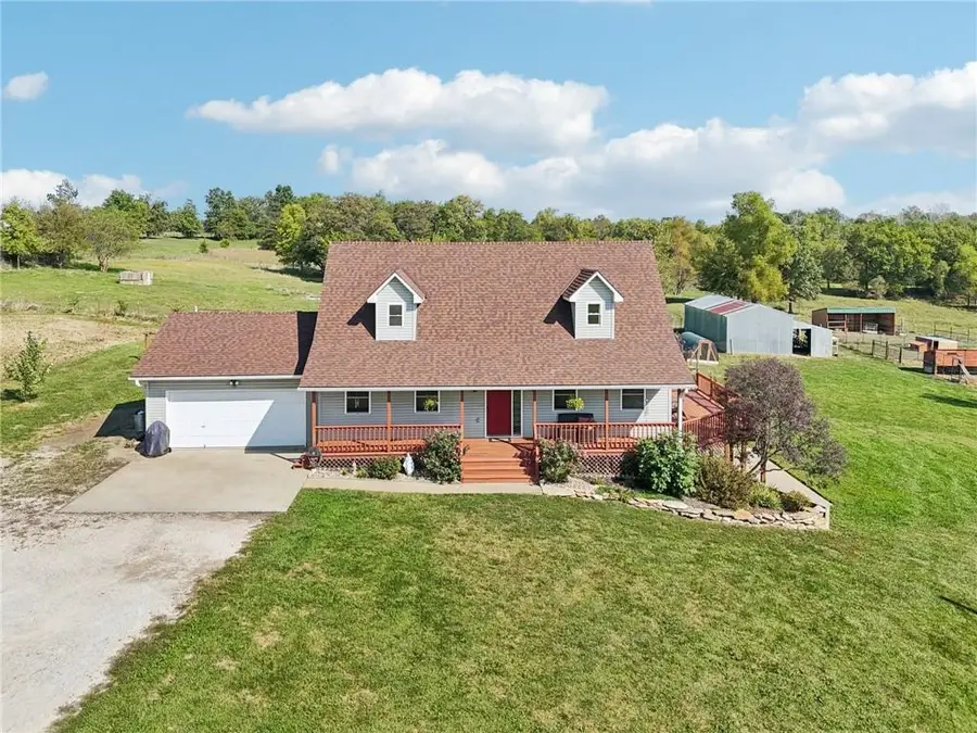 601 NW 400 Road, Centerview, MO 64019 - Image #2