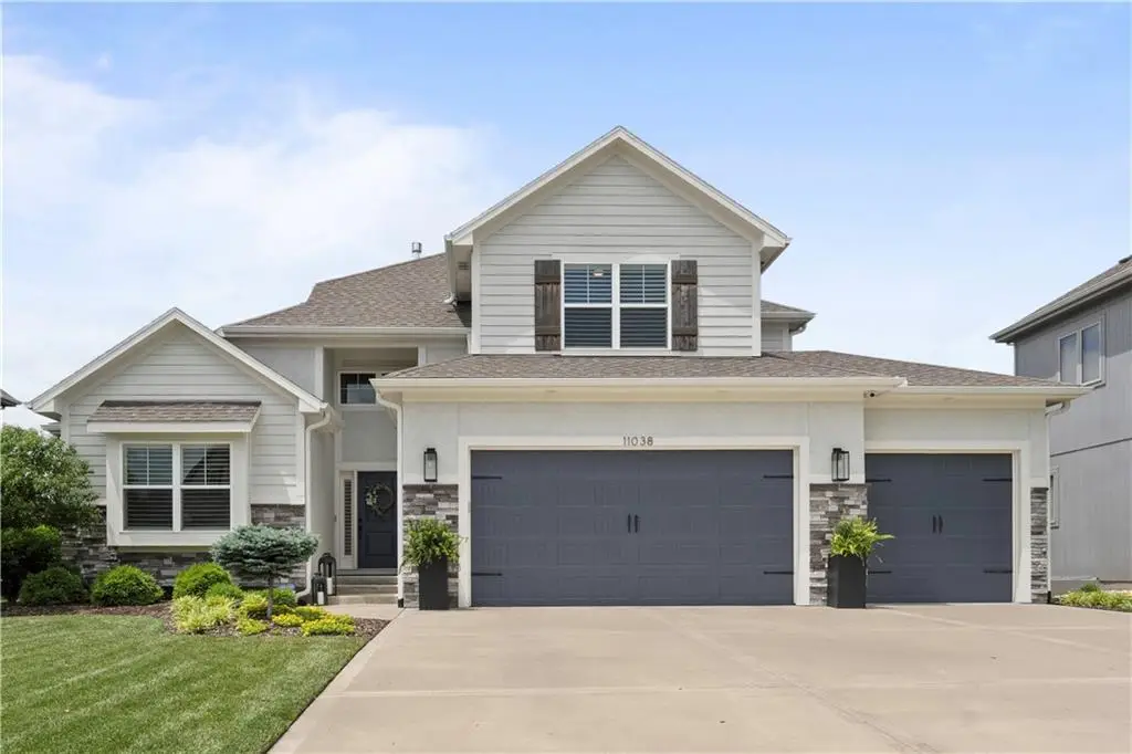 11038 Palisade Street, Olathe, KS 66061 - Image #1
