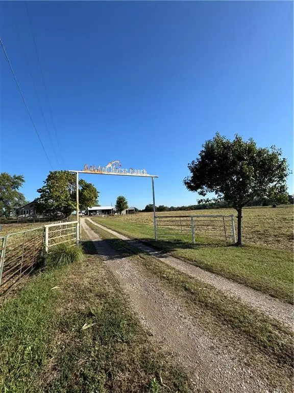 1883 Maple Road, Fort Scott, KS 66701 - Image #2