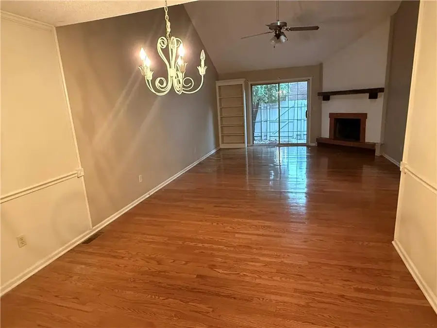 7102 Mastin Street, Shawnee, KS 66203 - Image #3