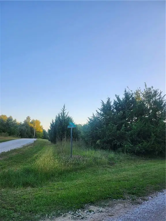 130 Boxelder Drive, Linn Valley, KS 66040 - Image #1