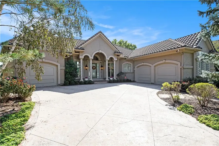 21111 W 95th Terrace, Lenexa, KS 66220 - Image #3