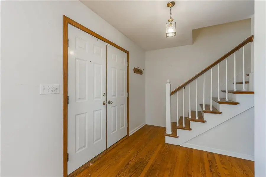 4016 E Red Bridge Road, Kansas City, MO 64137 - Image #3