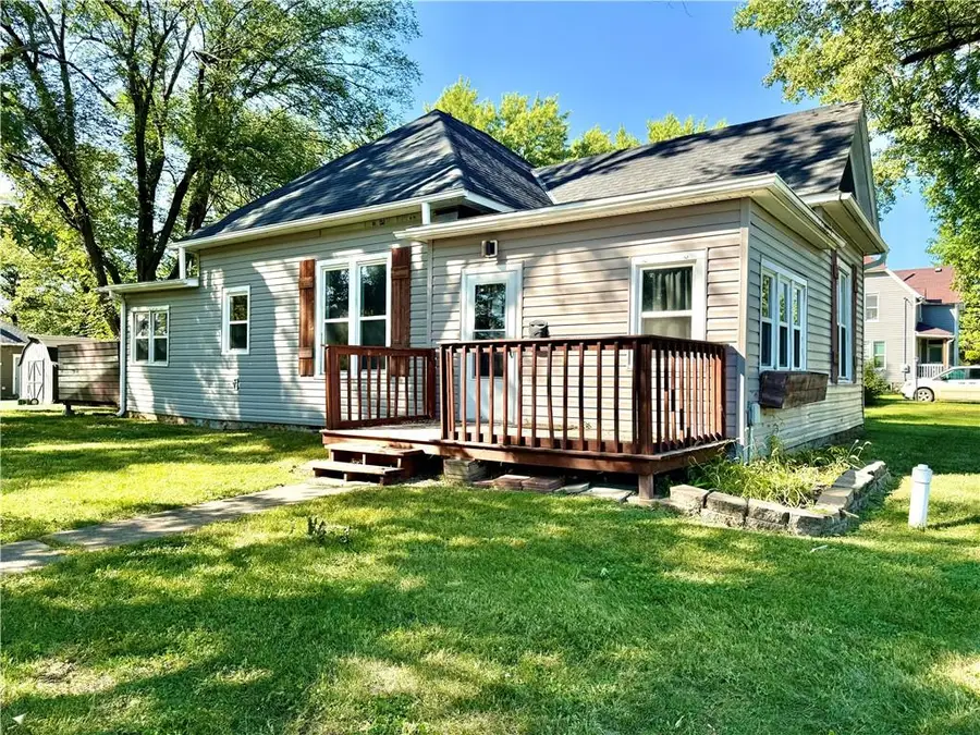 401 W 11th Street, Maryville, MO 64468 - Image #2