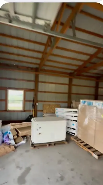 2402 165th Road, Wathena, KS 66090 - Image #2