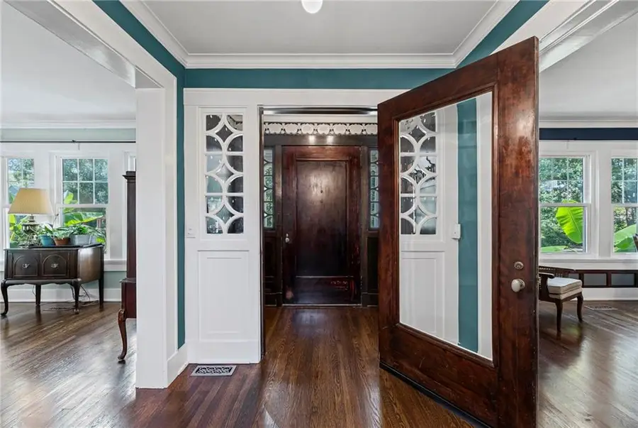 3625 Locust Street, Kansas City, MO 64109 - Image #3