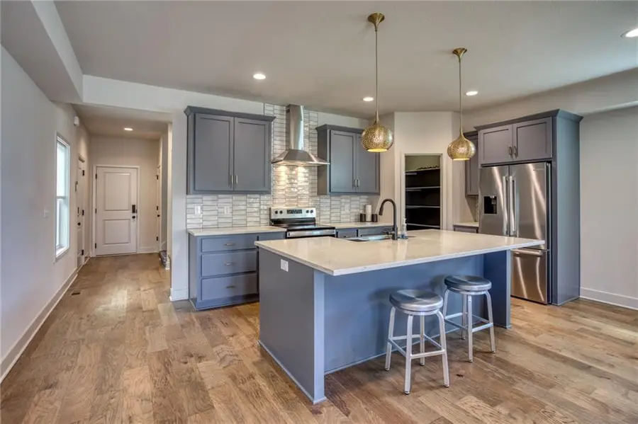 4334 Forest Avenue, Kansas City, MO 64110 - Image #3