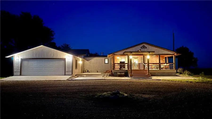 8722 N Road F N/a, Ulysses, KS 67880 - Image #2