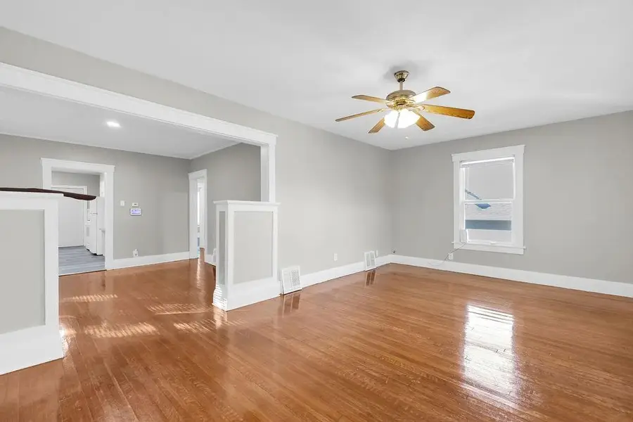 2908 Charles Street, Saint Joseph, MO 64507 - Image #3