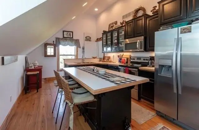 1441 N 800 Road, Lawrence, KS 66046 - Image #3