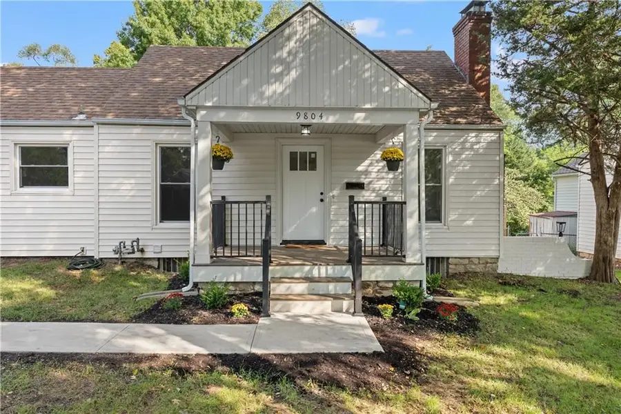 9804 E 68th Street, Raytown, MO 64133 - Image #2