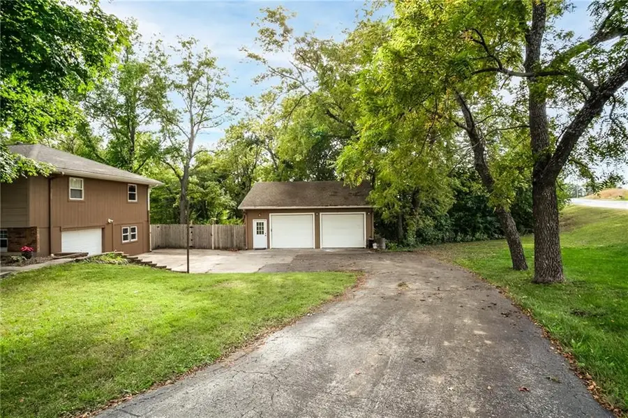 13521 Polfer Road, Kansas City, KS 66109 - Image #3