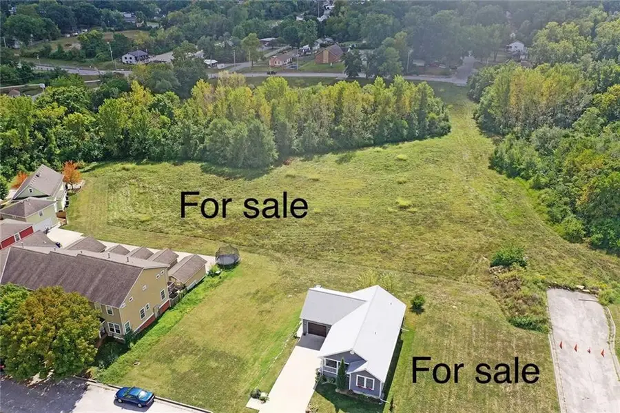 9501 E 57th Terrace, Raytown, MO 64133 - Image #2