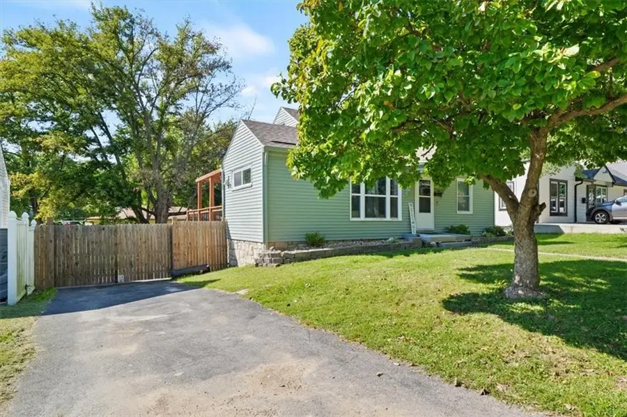 1736 N 42nd Street, Kansas City, KS 66102 - Image #2