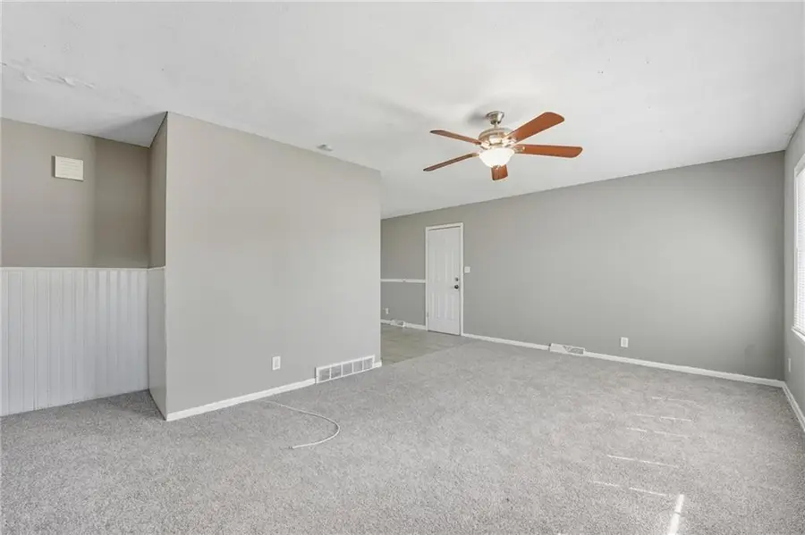 9320 E 79th Street, Raytown, MO 64138 - Image #2