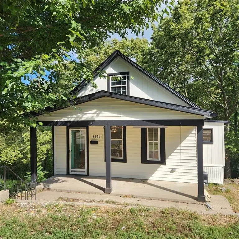 3321 Bell Street, Kansas City, MO 64111 - Image #1