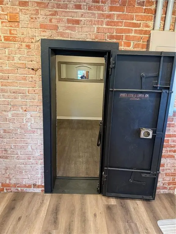 439 S Cherry Street, Ottawa, KS 66067 - Image #3