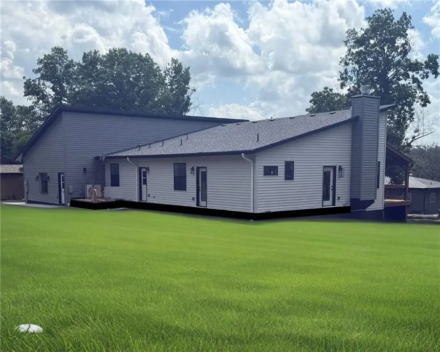 104 Lakeshore Drive, Kimberling City, MO 65686 - Image #2