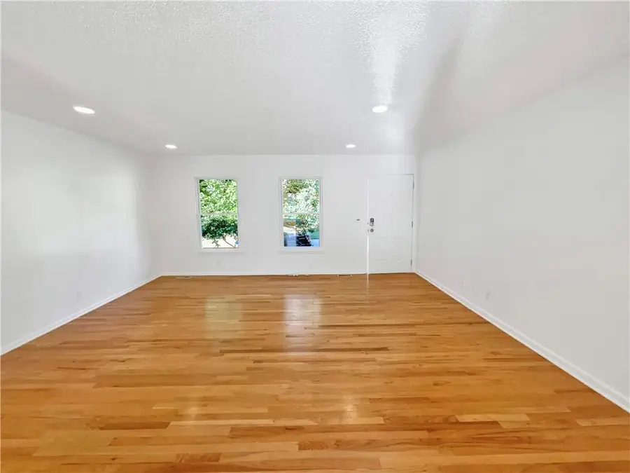 623 N 62nd Place, Kansas City, KS 66102 - #3