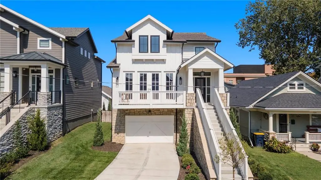 732 Corbin Terrace, Kansas City, MO 64111 - Image #1