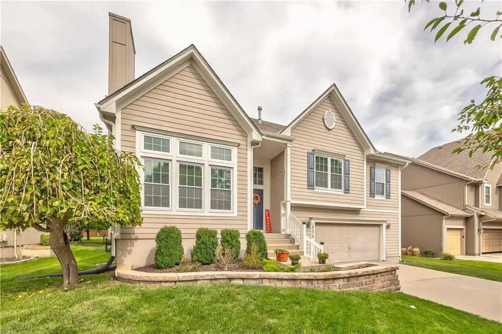 16678 W 155 Terrace, Olathe, KS 66062 - Image #1