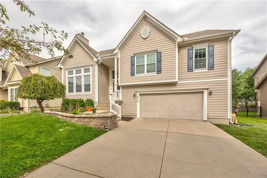 16678 W 155 Terrace, Olathe, KS 66062 - Image #2