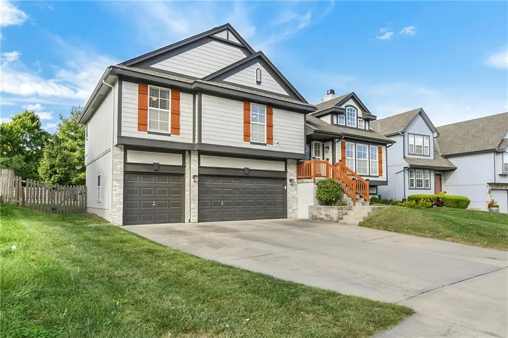 2313 NE Old Paint Road, Lees Summit, MO 64086 - Image #1