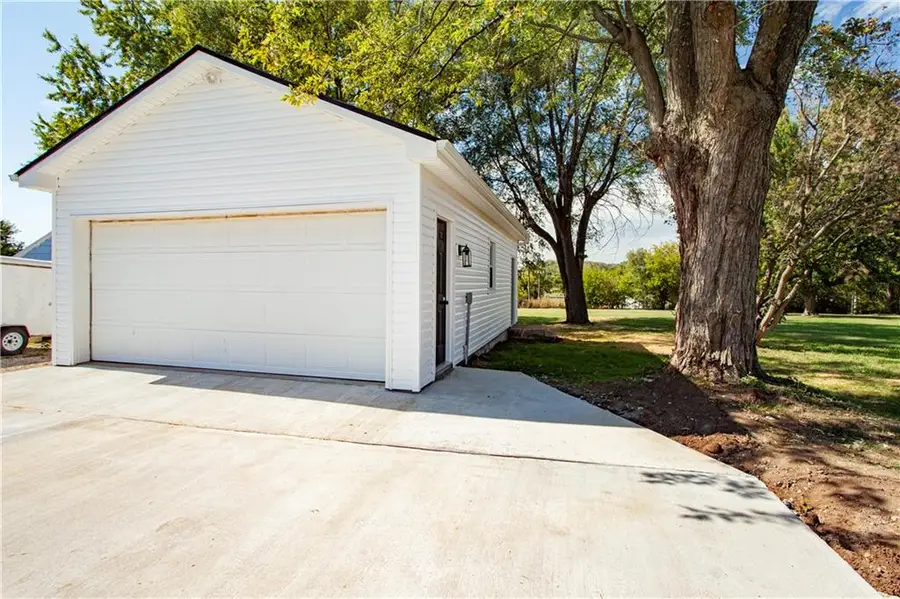 301 N 4th Street, Odessa, MO 64076 - Image #3