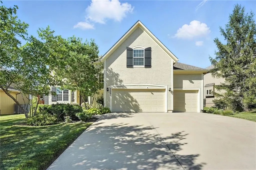 22281 W 176th Street, Olathe, KS 66062 - Image #1