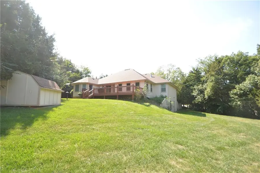 1010 SW Ottawa Trail, Topeka, KS 66615 - Image #3