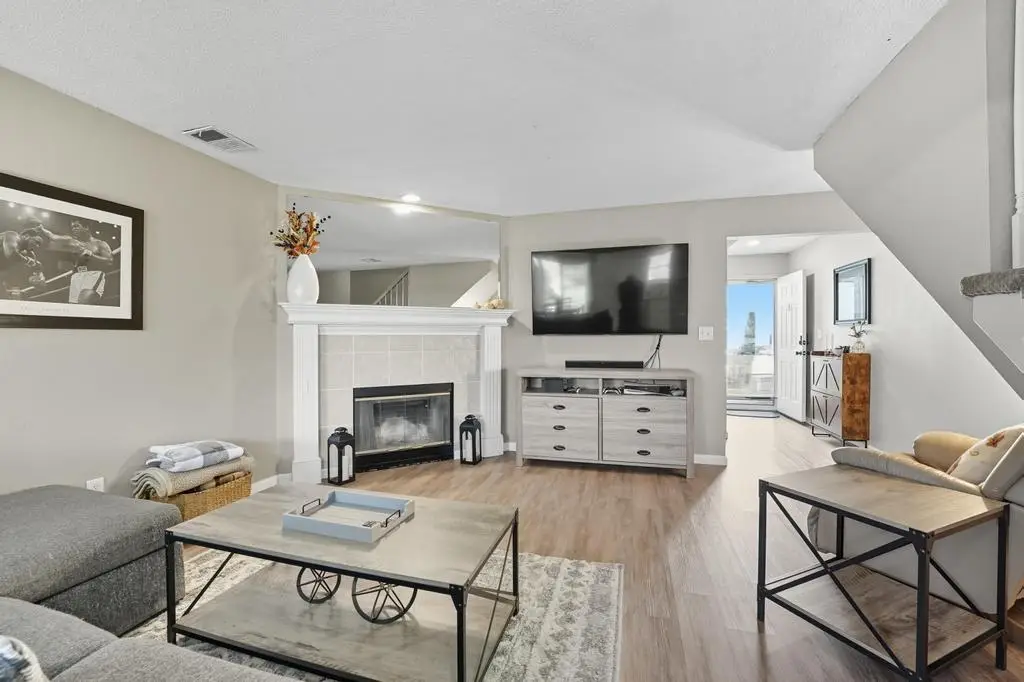 5623 NW Sunrise Meadow Circle, Lees Summit, MO 64064 - Image #1