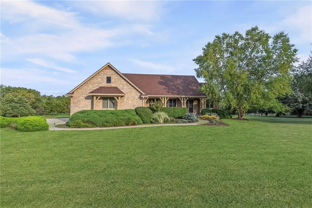 6500 SW Vorse Road, Auburn, KS 66402 - #1