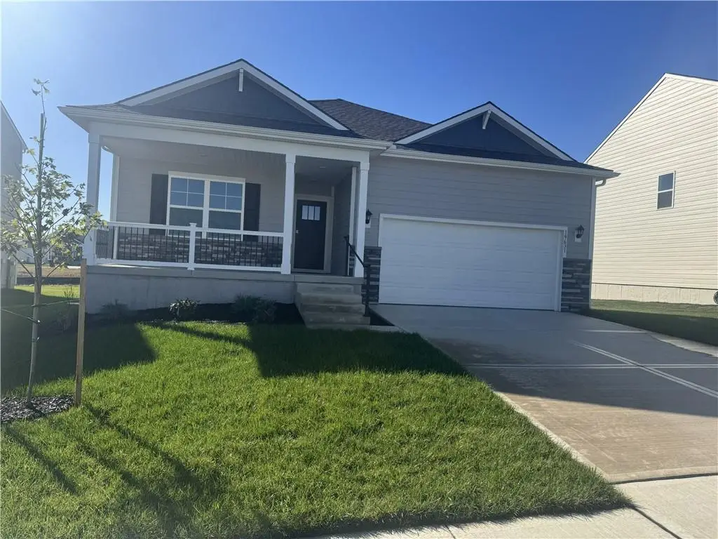 19631 W 201st Street, Spring Hill, KS 66083 - Image #1