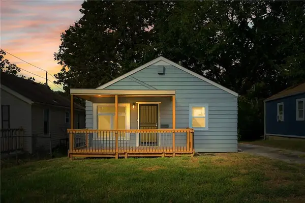 4442 Myrtle Avenue, Kansas City, MO 64130